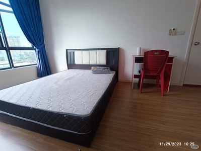 CHEAPEST Master Room at Casa Green, Bukit Jalil (female only)