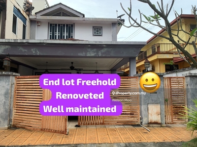 Freehold @ End Lot @ Renovated @ Well Maintained