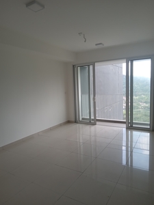NADAYU 63 CONDO, GOOD INVESTMENT @ RM500K ONLY, DUAL KEY, DUAL ENTRANCE.