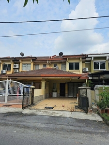 RENOVATED Double Storey Terrace Taman Puncak Jalil PUJ 2 Seri Kembangan Selangor