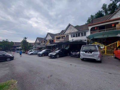RENOVATED Extended Lower Floor Townhouse Taman Bukit Teratai Ampang