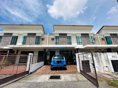 SPACIOUS BIG Double Storey Terrace House for Sale at Taman Saujana KLIA, Kota Warisan, Sepang Near Cyberjaya Rumah Teres untuk Dijual