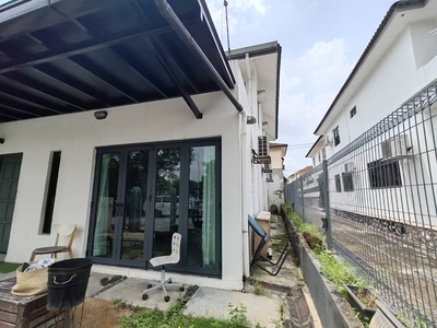USJ 13 Facing Open End Lot Renovated Double Storey Terrace Subang Jaya Near Taipan House for Sale