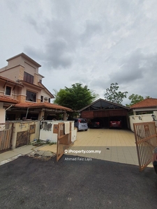 Corner Lot 2.5 Storey Terrace House @ Bandar Nusaputra Puchong