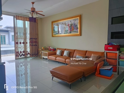 Semi-D house rental at an affordable price in Taman Bukit Serdang