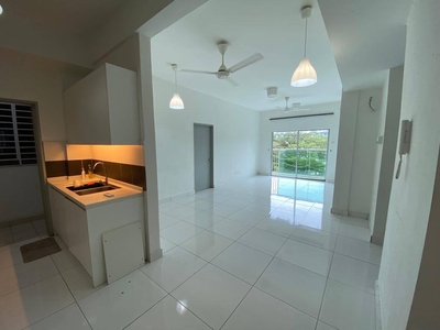 Twin Residence /Tampoi/ 4bed 2bath/ Good Condition/ Cheapest
