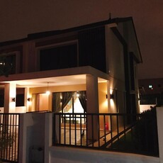 2 storey end lot for sale,Lakeside Residences,Puchong