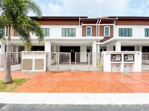 Bandar Kinrara Puchong, Fully renovated, Double storey landed house