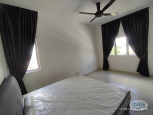 Bigger Space Master Room at Akasia Condominium Bukit Jalil (Female Unit)