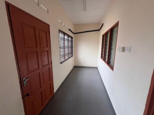 For Sale Jalan Pahlawan, Taman Ungku Tun Aminah Single Storey Terrace House