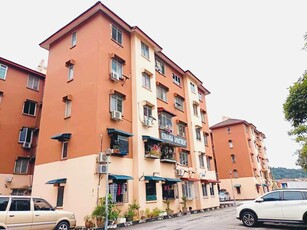 Kenanga apartment,Puchong,Ground floor for sale