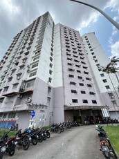 Larkin Pangsa Serantau Baru Medium Cost Apartment Level 2 With Lift