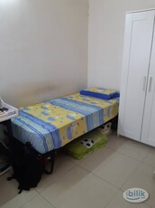 Middle Room at Seri Ixora Apartment, Shah Alam