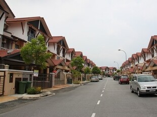 Mutiara Bukit Jalil,Bukit Jalil,3 sty end lot for sale,Renovated
