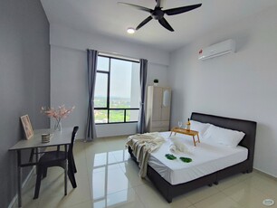 PREMIUM BALCONY ROOM AT PERAI ICON CITY! DIRECT OWNER. ONLY MINUTES AWAY FROM EVERYTHING✨
