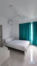 Riana South Masterbedroom with attached toilet Walk to UCSI