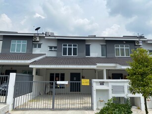 Seremban , Iringan Bayu 2storey house for rent