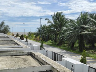 The Only New Semi-detached home by the sea @ Bandar Rimba Terjun, Daerah Pontian, Johor