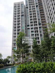 Fortune Centra Residences