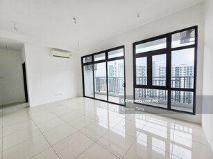 8scape Residence Apartment @ Taman Perling For Sale