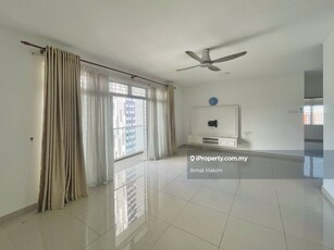 Corner Unit For Sale Renovated with Kitchen Cabinet Dwiputra Residence