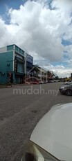 Lot Kedai berdekatan UMP Gambang untuk disewa