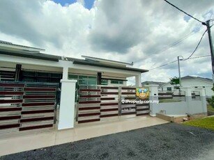 Single Storey Terrace At Iris, Bandar Putera Indah
