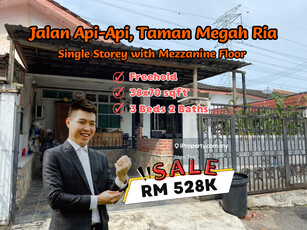 Taman Megah Ria Single Storey with Mezzanine Floor