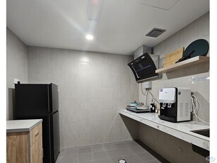 Zero Depo Room attach Private Toilet near Columbia Hospital Danau Kota