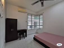 FMCO Promo! Fully Furnished Middle Room (Female Only) at 162 Residency, Selayang