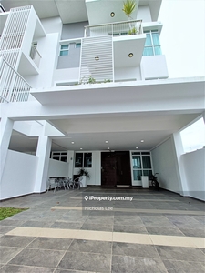 Newly Completed 3 Storey Superlink @ Ampang For Sales