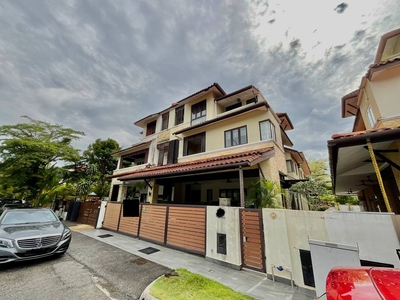 FULLY RENOVATED MOVE IN CONDITION 3 Storey Semi-D House Beverly Heights Ampang Selangor