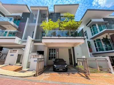 FULLY RENOVATED, NEGOTIABLE Three Storey Semi-D House Villa Saville The Park Bangsar Kuala Lumpur