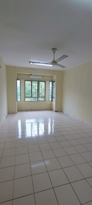 [HOT]Good Condition Partial Furnished with Kitchen Cabinet unit to let at Tropika Apartment, Port Klang, Selangor