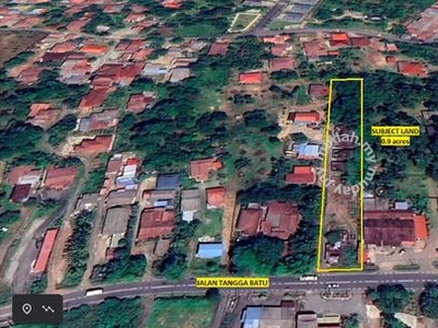 Main-road Facing Residential Zoning Land 0.9 Acres @ Jalan Tangga Batu