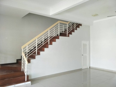 PUNCAK SAUJANA, KAJANG, SELANGOR 2 STOREY TERRACE HOUSE FOR RENT RM1,600