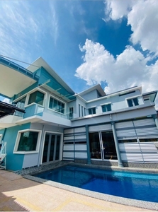 RENOVATED NEGOTIABLE Double Storey Semi-D House Lake Hill Villa Seksyen 6 Bandar Baru Bangi Selangor