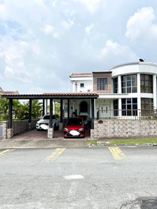 WELL MAINTAINED Double Storey Semi-D House Jalan Kelab Golf Sultan Abdul Aziz Shah KGSAAS Seksyen 13 Shah Alam Selangor