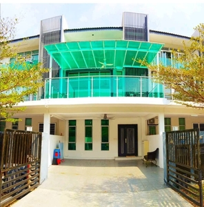 Freehold Fully Furnished 3 Storey Terrace Bangi Avenue For Sale