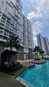 Fully Furnished Conezion IOI resort City Putrajaya For Sale