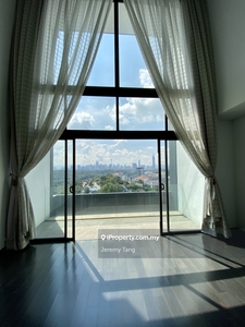 High Floor Duplex With A Perpetual Unblocked KLCC View