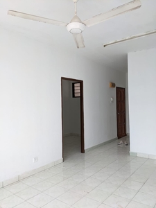 Level 4 Murah Siap Kitchen Cabinet Siantan Apartment Puchong For Sale