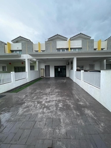 Murah Renovated Double Storey House at Cherry Hillpark Puncak Alam For Sale
