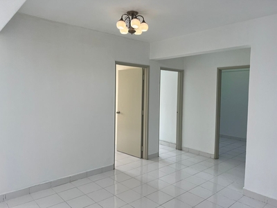 [PARTIALLY FURNISHED] CONDO for SALE AMAN DUA APARTMENT KEPONG