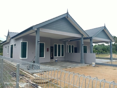 Semi Detached Baru Siap Untuk di Jual, Kampung Pulau Manis, Manir, Kuala Terengganu