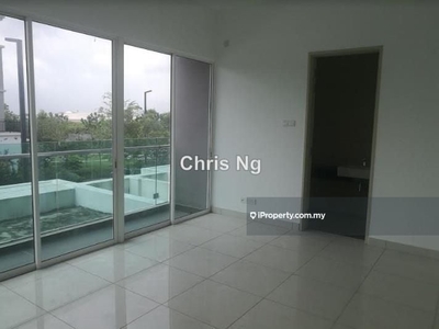 Terrace house for Sale