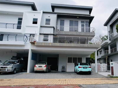 3 Storey Semi Detached House Perdana Lake View East Cyberjaya For Sale