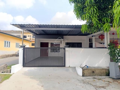 Ayer Keroh Melaka Fully Renovated Extended Single Storey End Lot House
