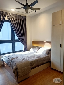 Cozzy Furnished Master Room at Kuala Lumpur