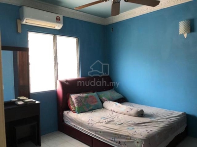 desa ixora, Room with Air-cord near Farlim Market air itam